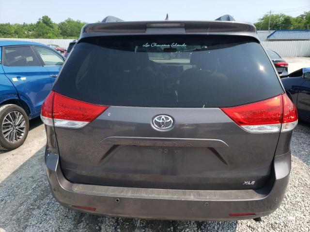 Photo 6 from auction – 2012 TOYOTA SIENNA XLE with VIN 5TDYK3DC9CS192863