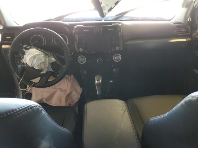 Photo 8 from auction – 2022 TOYOTA 4RUNNER SR with VIN JTERU5JR3N6044533