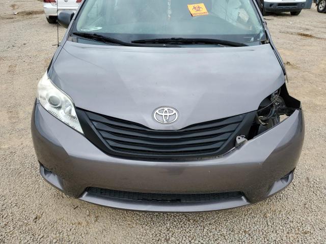 Photo 12 from auction – 2011 TOYOTA SIENNA with VIN 5TDZK3DC2BS027398