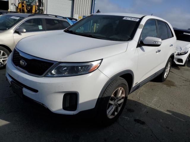 KIA SORENTO LX 2015 with VIN 5XYKTCA62FG650097 - Photo from auction