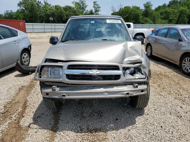 Photo 5 from auction – 2003 CHEVROLET TRACKER with VIN 2CNBE18C336930660