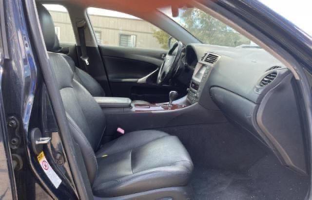 Photo 5 from auction – 2006 LEXUS IS 250 with VIN JTHBK262462001381