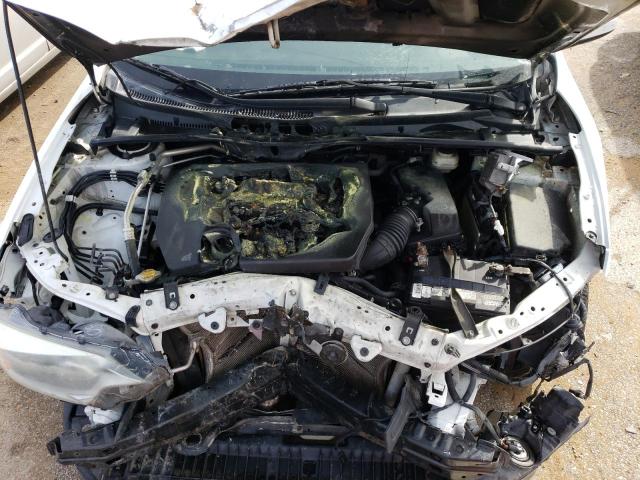 Photo 11 from auction – 2015 TOYOTA COROLLA L with VIN 2T1BURHE1FC333923