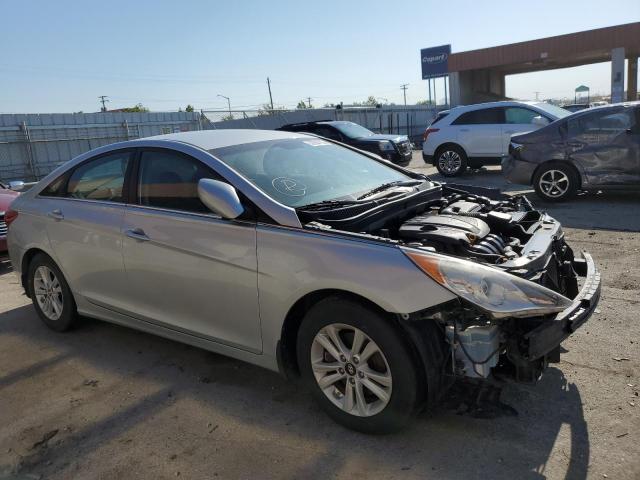 Photo 4 from auction – 2013 HYUNDAI SONATA GLS with VIN 5NPEB4AC3DH681554