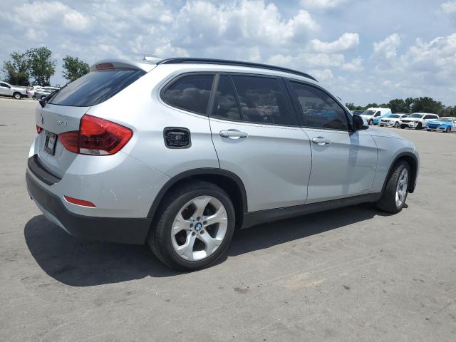 Photo 3 from auction – 2015 BMW X1 SDRIVE2 with VIN WBAVM1C50FVW58563