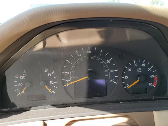 Photo 9 from auction – 2002 MERCEDES-BENZ E 320 with VIN WDBJH65J42X080266