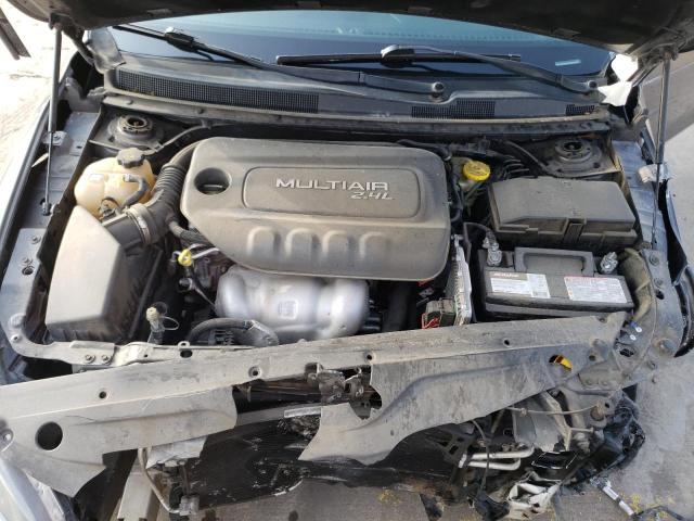 Photo 11 from auction – 2015 CHRYSLER 200 S with VIN 1C3CCCBB8FN658928
