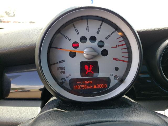 Photo 9 from auction – 2010 MINI COOPER S with VIN WMWMF7C53ATX45094