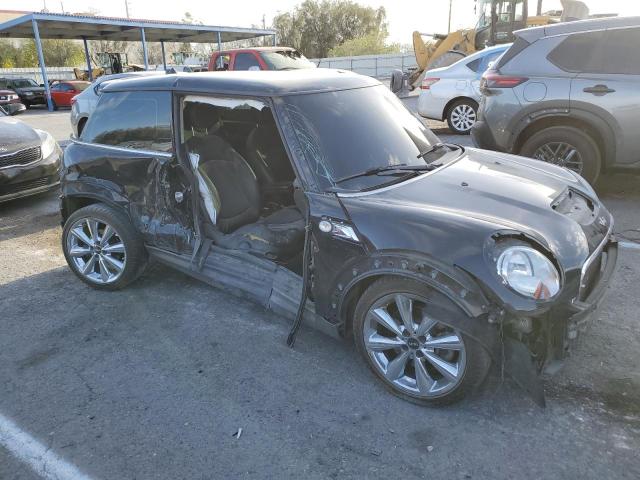 Photo 4 from auction – 2011 MINI COOPER S with VIN WMWSV3C58BTY10560