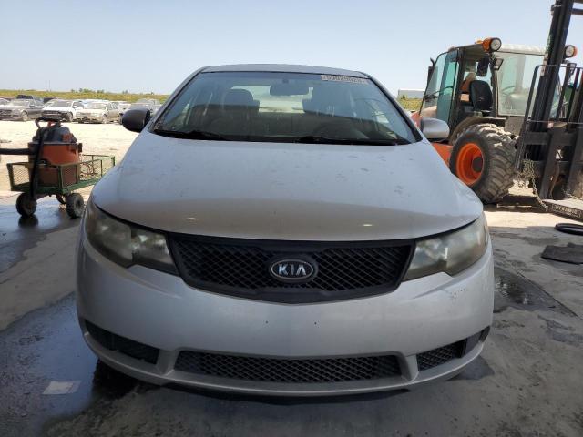 Photo 5 from auction – 2010 KIA FORTE LX with VIN KNAFT4A22A5260362