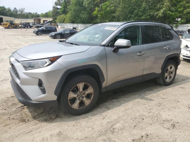 TOYOTA RAV4 XLE 2019 with VIN 2T3W1RFV3KC005322 - Photo from auction