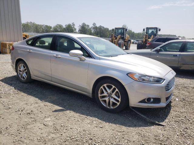 Photo 4 from auction – 2013 FORD FUSION SE with VIN 3FA6P0HR3DR268108
