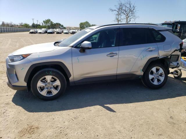 TOYOTA RAV4 XLE 2021 with VIN 2T3P1RFV4MC206170 - Photo from auction