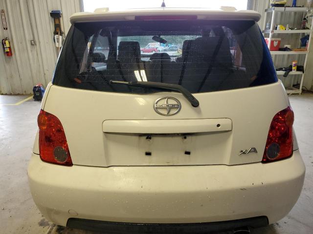 Photo 6 from auction – 2004 TOYOTA SCION XA with VIN JTKKT624340070061