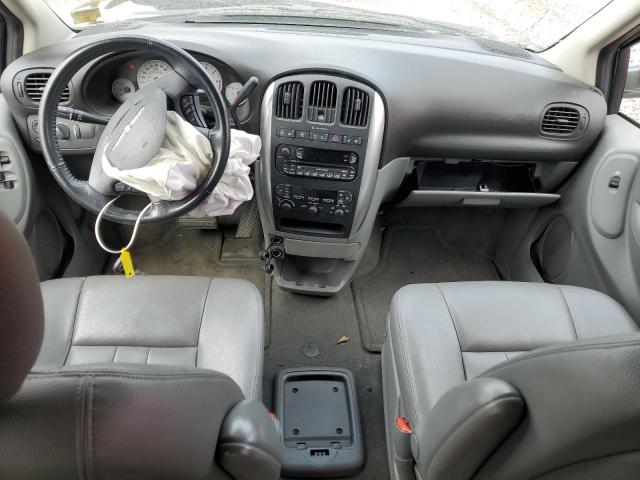 Photo 8 from auction – 2005 CHRYSLER TOWN & COU with VIN 2C8GP54L55R355494
