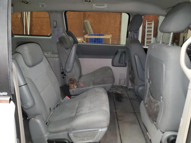 Photo 11 from auction – 2010 CHRYSLER TOWN & COU with VIN 2A4RR5D13AR253277