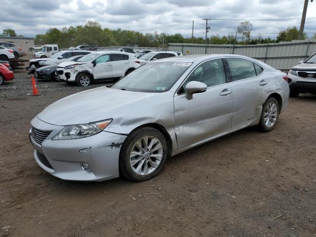 LEXUS ES 300H 2014 مع رقم تعريف المركبة JTHBW1GG9E2045741 - صورة من المزاد