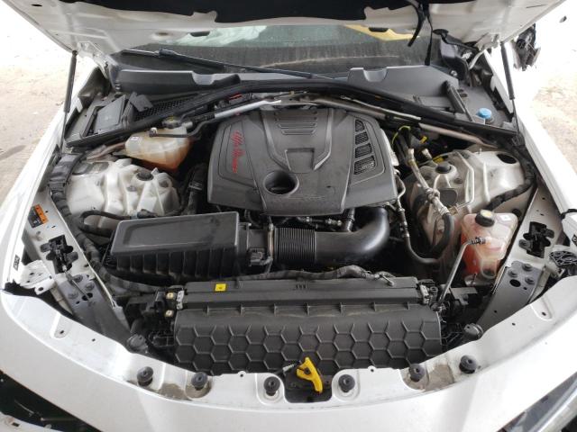 Photo 11 from auction – 2018 ALFA ROMEO GIULIA with VIN ZARFAEBN3J7567315