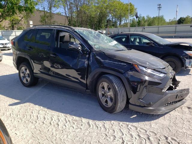Photo 4 from auction – 2023 TOYOTA RAV4 XLE with VIN 2T3P1RFV0PC327217