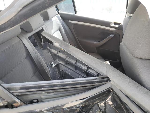 Photo 10 from auction – 2009 VOLKSWAGEN RABBIT with VIN WVWDA71K09W115392