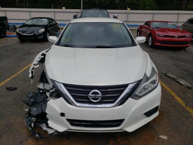 Photo 5 from auction – 2017 NISSAN ALTIMA 2.5 with VIN 1N4AL3AP0HC126027