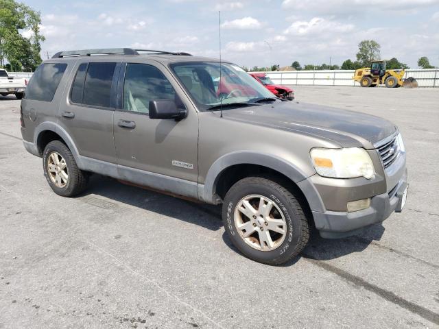 Photo 4 from auction – 2006 FORD EXPLORER X with VIN 1FMEU63E86ZA17908