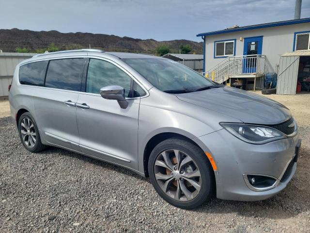 Photo 4 from auction – 2017 CHRYSLER PACIFICA L with VIN 2C4RC1GG7HR648007