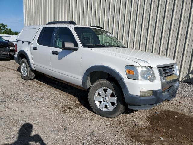Photo 4 from auction – 2008 FORD EXPLORER S with VIN 1FMEU31E68UB12582