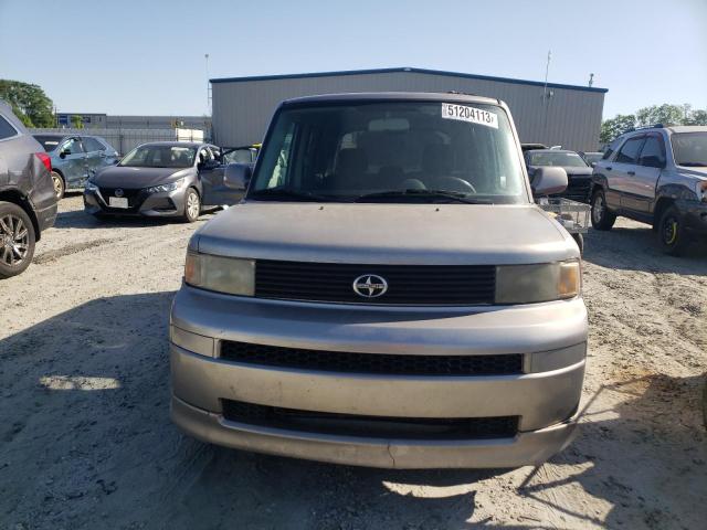 Photo 5 from auction – 2006 TOYOTA SCION XB with VIN JTLKT324764085605