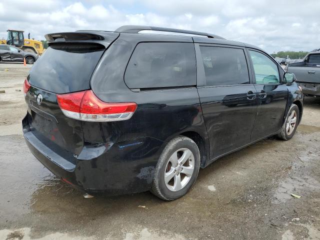Photo 3 from auction – 2014 TOYOTA SIENNA LE with VIN 5TDKK3DCXES445567