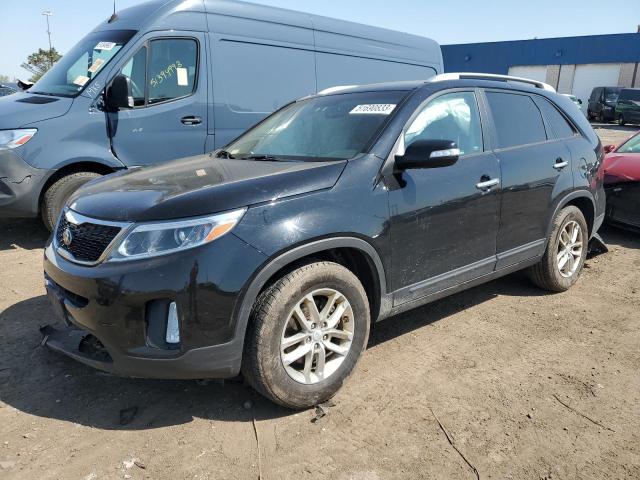 KIA SORENTO LX 2015 with VIN 5XYKT4A67FG618297 - Photo from auction
