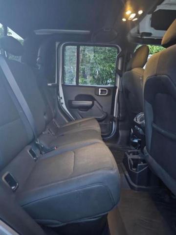 Photo 6 from auction – 2020 JEEP GLADIATOR with VIN 1C6HJTAG3LL123217