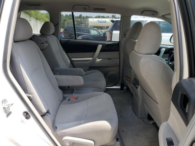 Photo 11 from auction – 2010 TOYOTA HIGHLANDER with VIN 5TDZK3EH8AS017144