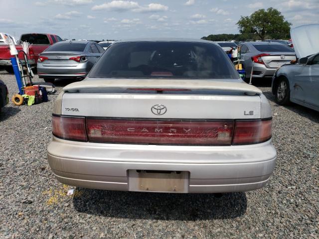 Photo 6 from auction – 1994 TOYOTA CAMRY LE with VIN 4T1SK12E1RU444765