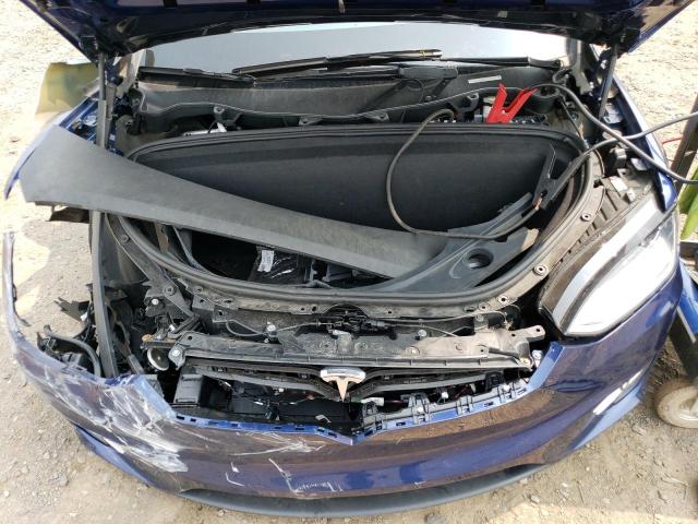 Photo 11 from auction – 2020 TESLA MODEL X with VIN 5YJXCDE2XLF239410