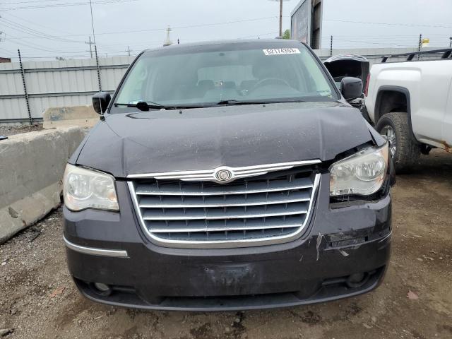Photo 5 from auction – 2010 CHRYSLER TOWN & COU with VIN 2A4RR5DX1AR290400