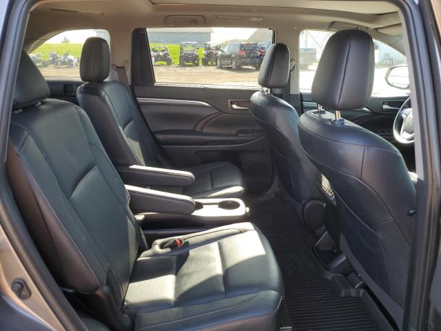 Photo 11 from auction – 2019 TOYOTA HIGHLANDER with VIN 5TDDGRFH0KS071097
