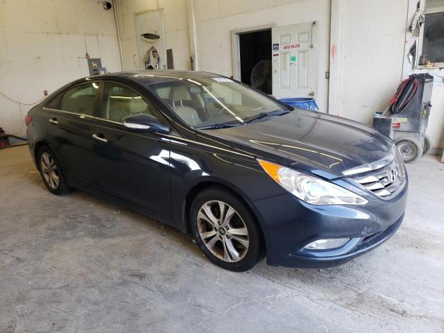 Photo 4 from auction – 2011 HYUNDAI SONATA with VIN 5NPEC4AB5BH308162