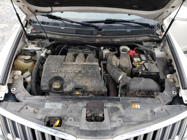 Photo 12 from auction – 2011 LINCOLN MKT with VIN 2LMHJ5FRXBBJ53618