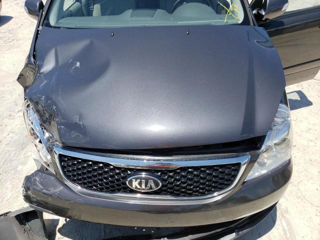 Photo 12 from auction – 2014 KIA SEDONA LX with VIN KNDMG4C71E6565696