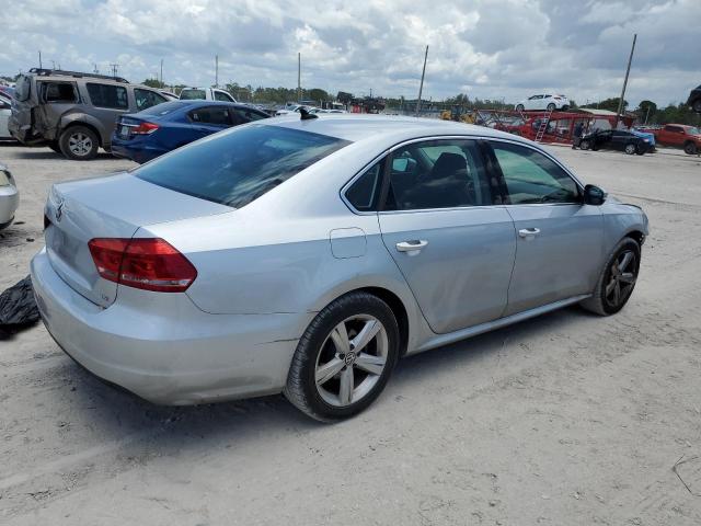 Photo 3 from auction – 2015 VOLKSWAGEN PASSAT S with VIN 1VWAS7A36FC086189