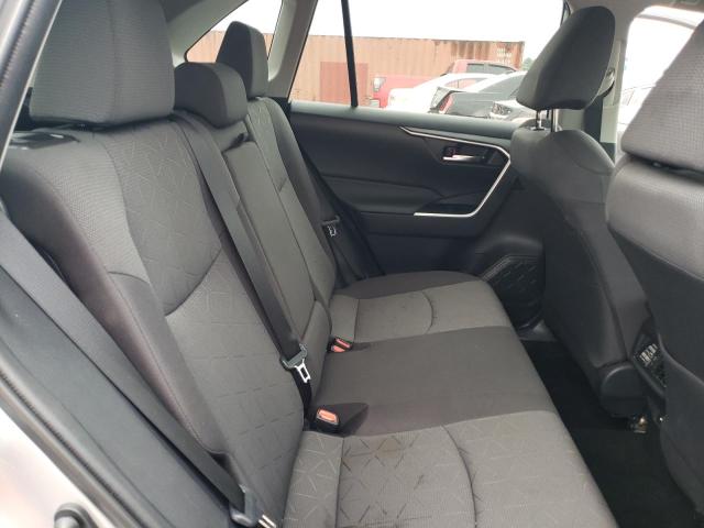 Photo 10 from auction – 2021 TOYOTA RAV4 XLE with VIN 2T3W1RFVXMW137348