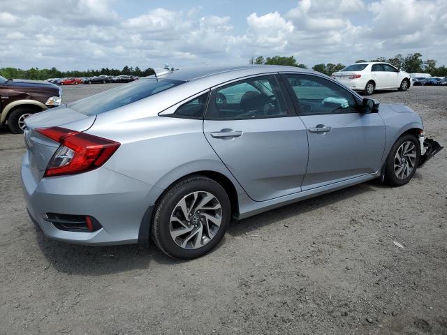 Photo 3 from auction – 2017 HONDA CIVIC EX with VIN 2HGFC2F76HH572331