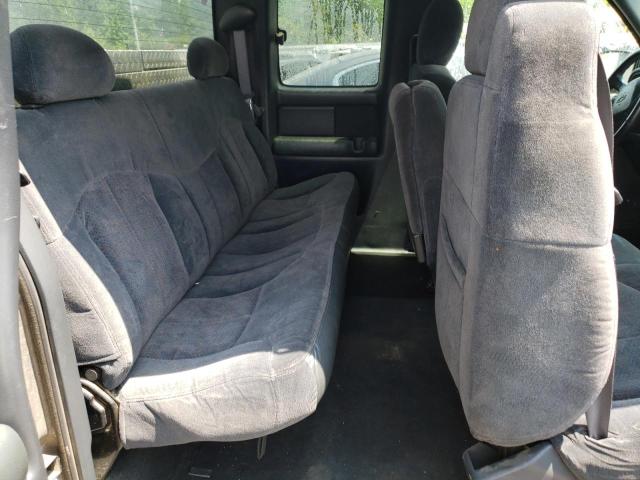 Photo 10 from auction – 2000 CHEVROLET SILVERADO with VIN 1GCEK19T5YE194820