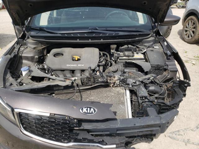 Photo 11 from auction – 2018 KIA FORTE LX with VIN 3KPFK4A70JE189930