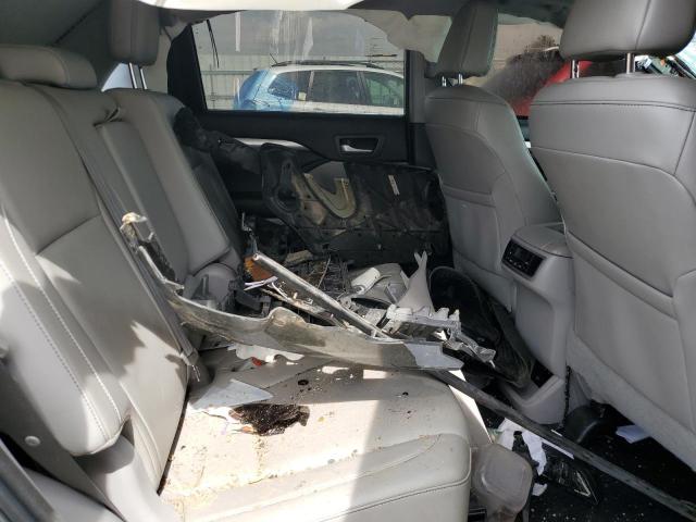 Photo 11 from auction – 2017 TOYOTA HIGHLANDER with VIN 5TDJZRFHXHS477670