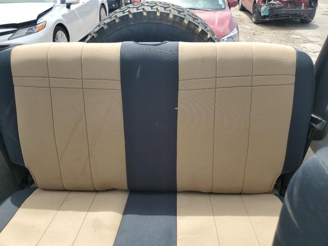 Photo 10 from auction – 2004 JEEP WRANGLER / with VIN 1J4FA49S44P707046