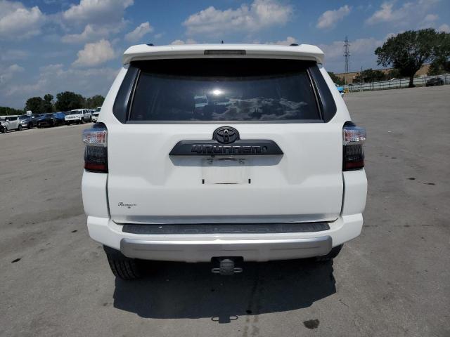 Zdjęcie 6 z aukcji – 2017 TOYOTA 4RUNNER SR z VIN JTEBU5JRXH5465760