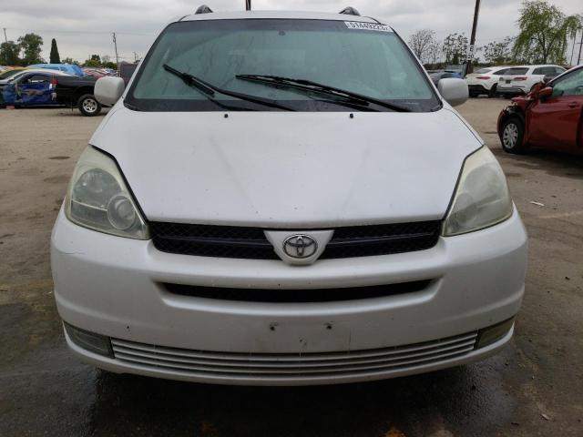 Photo 5 from auction – 2004 TOYOTA SIENNA XLE with VIN 5TDZA22C04S157697