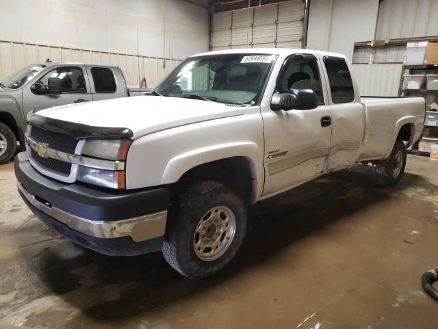 CHEVROLET SILVERADO 2004 with VIN 1GCHC29104E185418 - Photo from auction